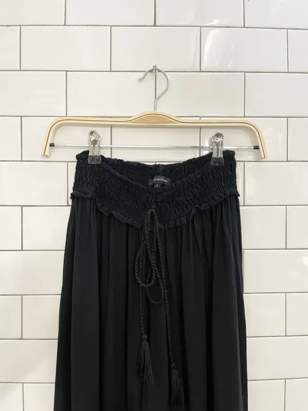 shinestar ruched waist wide leg flowy pants sold by Good Market Thrift Store