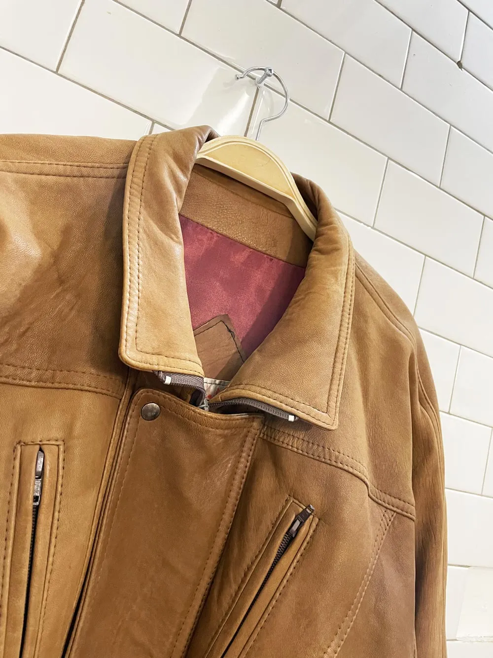 vintage labrador butter leather bomber jacket sold by Good Market Thrift Store product image thumbnail 4