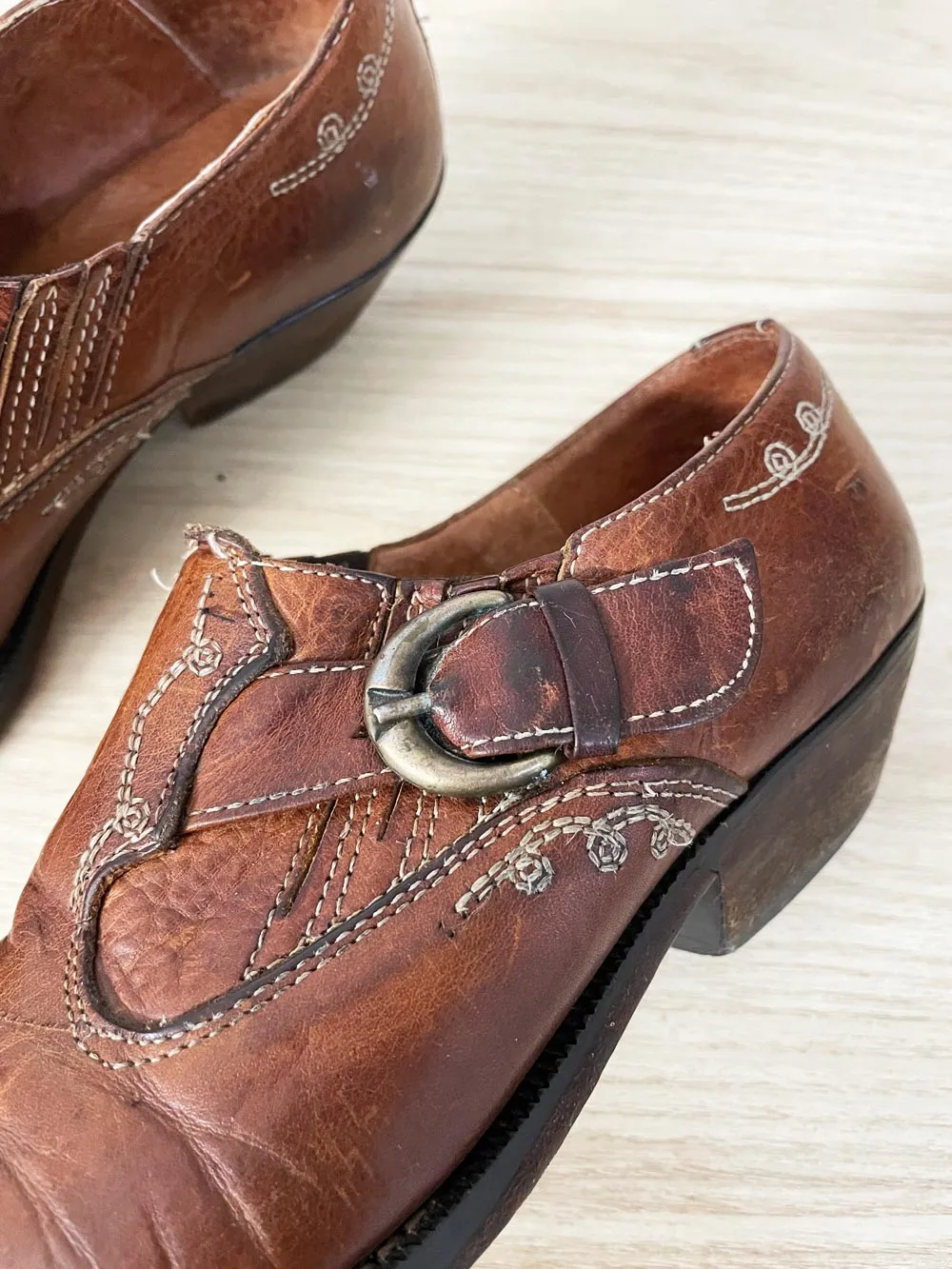 vintage 90s manfield western leather ankle boot sold by Good Market Thrift Store product image thumbnail 2