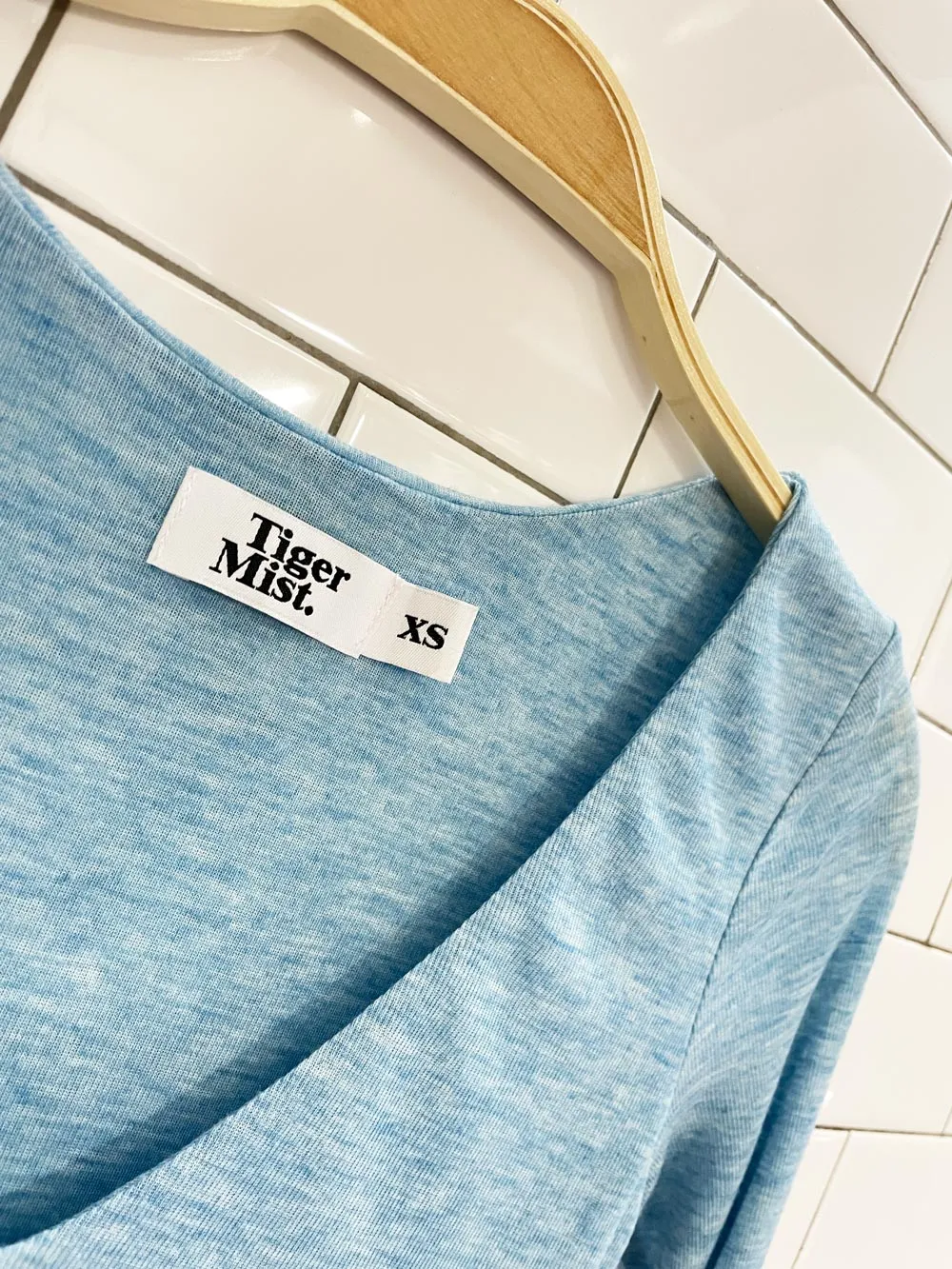 tiger mist v-neck long sleeve crop top sold by Good Market Thrift Store product image thumbnail 2