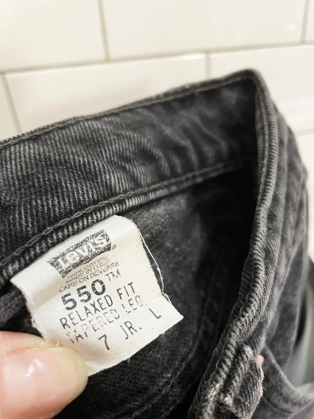 vintage 90s levi's 550 relaxed fit jeans sold by Good Market Thrift Store product image thumbnail 2