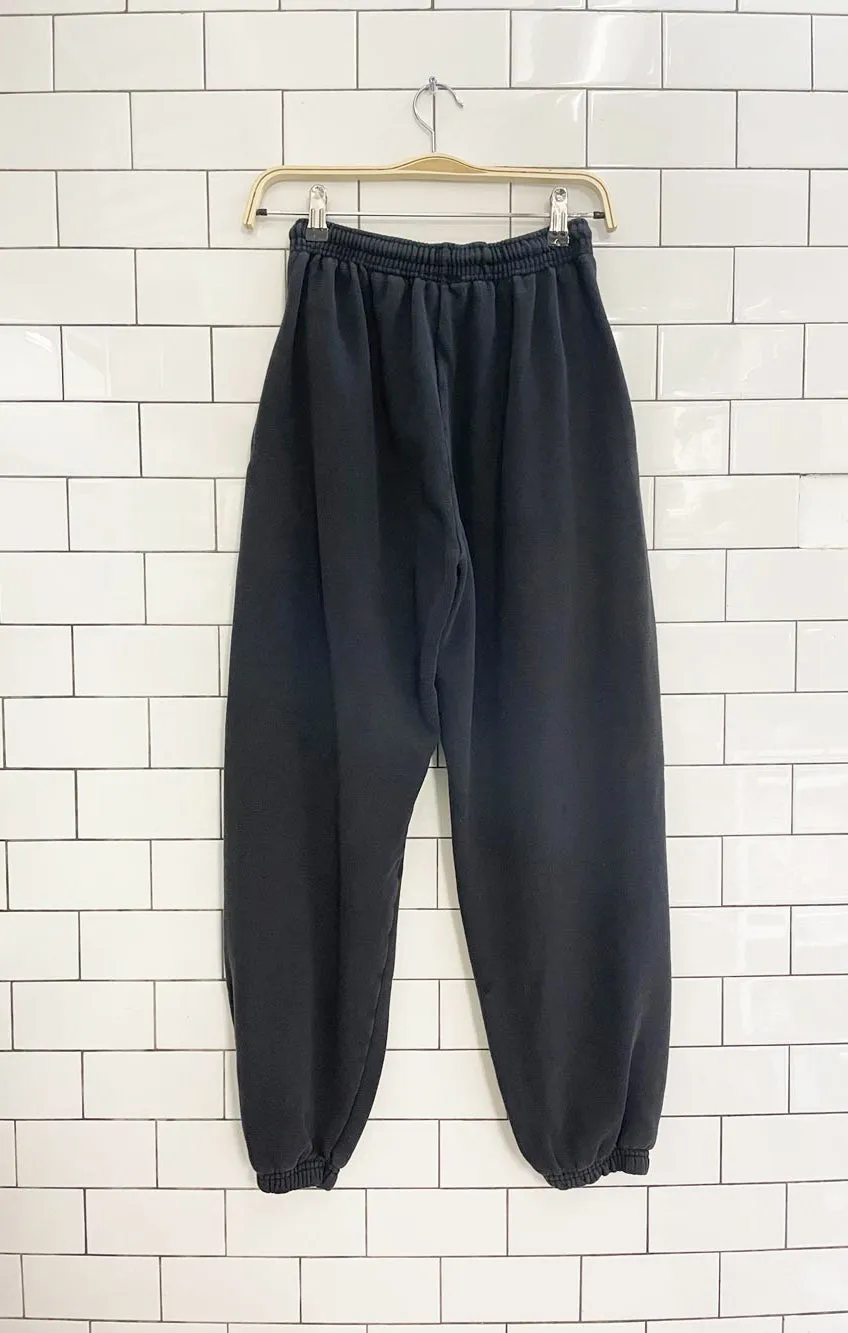 UO iets frans baggy balloon leg sweatpants sold by Good Market Thrift Store product image thumbnail 5
