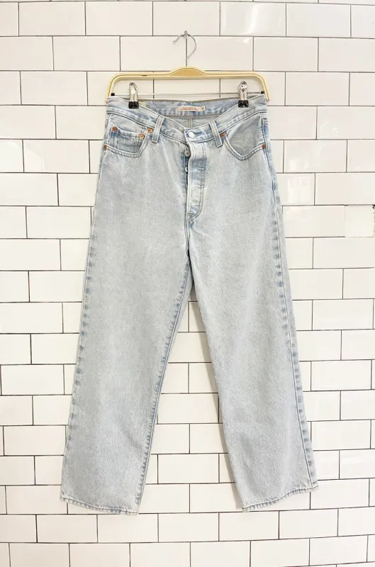 levi's ribcage straight ankle jeans sold by Good Market Thrift Store