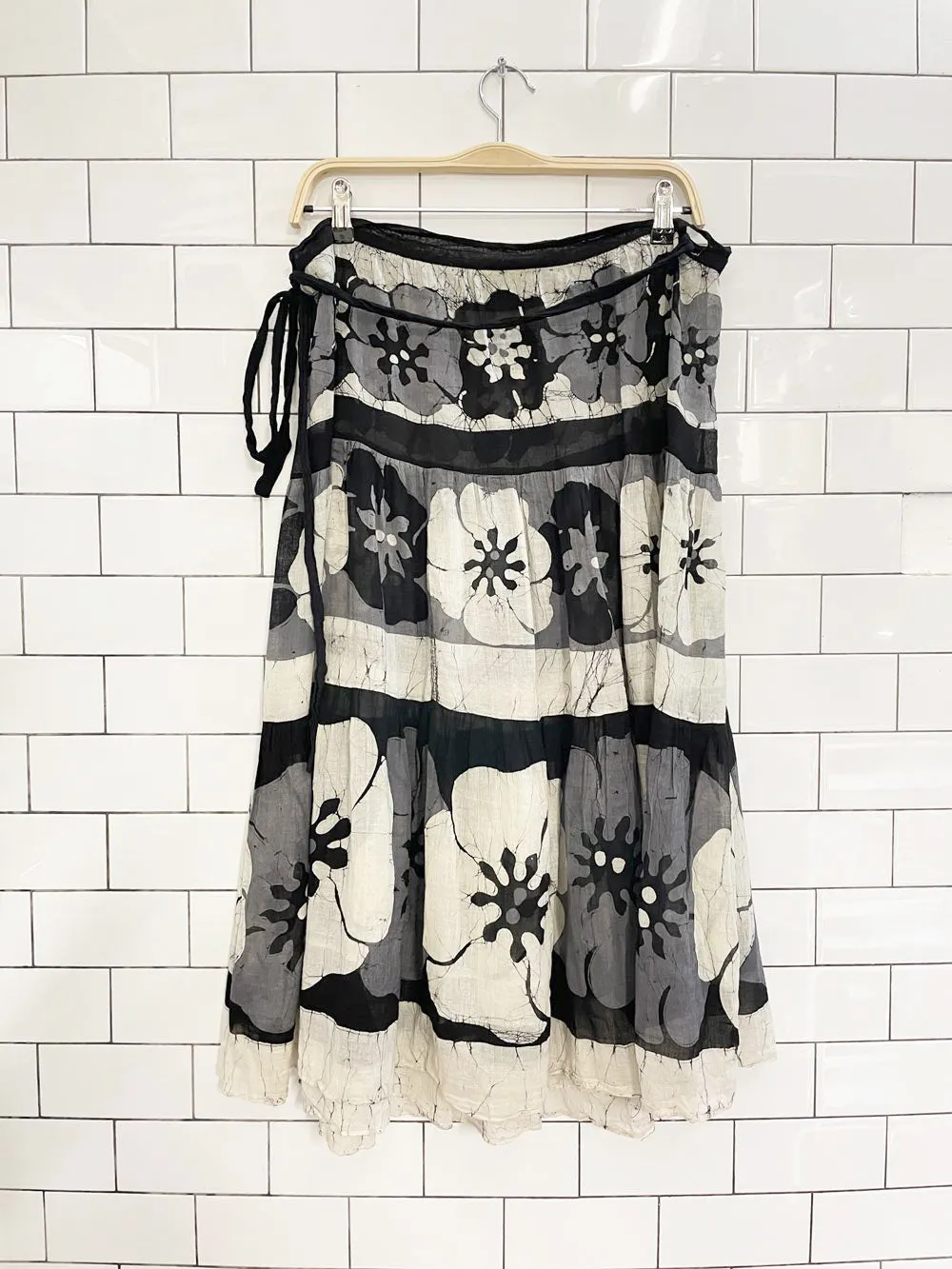 vintage 70s ramona rull wax dye floral wrap skirt sold by Good Market Thrift Store product image thumbnail 5