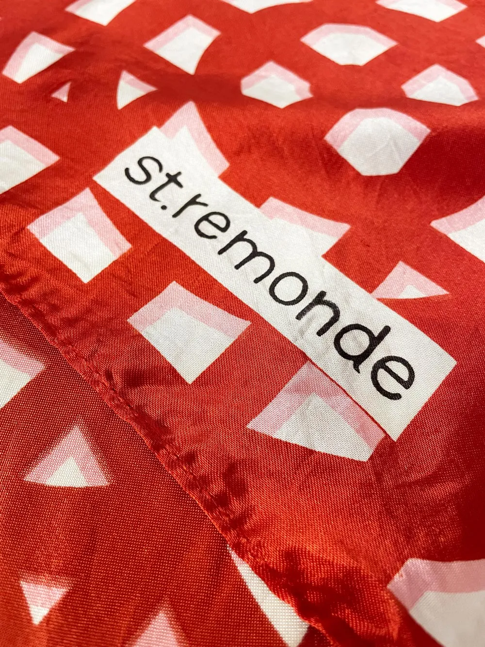 vintage st. remond satin geometric scarf sold by Good Market Thrift Store product image thumbnail 2