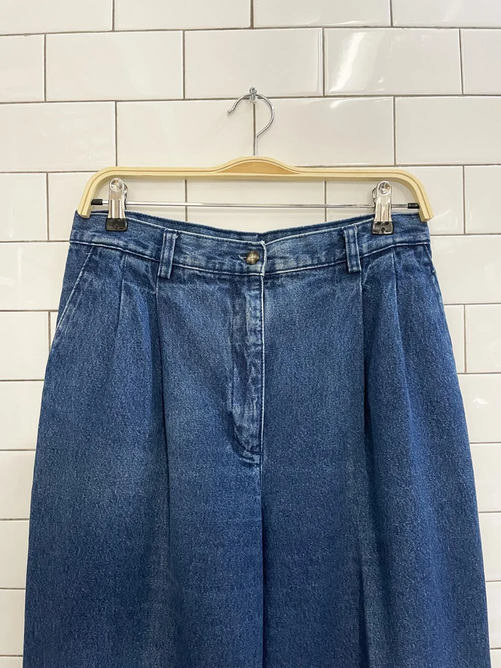 vintage 00s haggar pleated baggy tapered jeans sold by Good Market Thrift Store