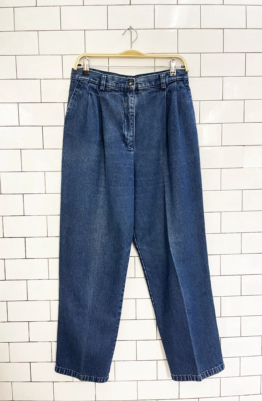 vintage 00s haggar pleated baggy tapered jeans sold by Good Market Thrift Store product image thumbnail 4
