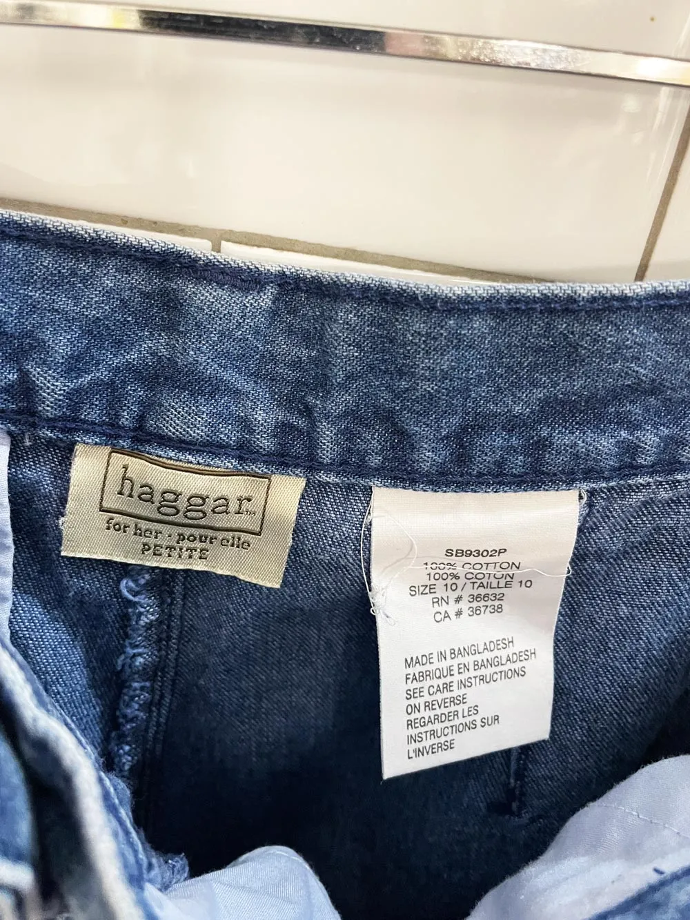 vintage 00s haggar pleated baggy tapered jeans sold by Good Market Thrift Store product image thumbnail 3