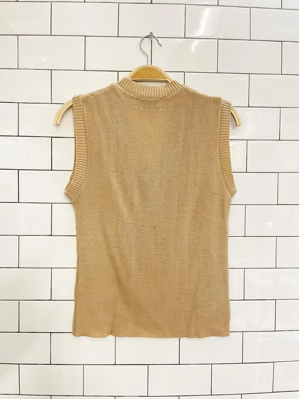 vintage helen harper tan knit vest sold by Good Market Thrift Store product image thumbnail 3