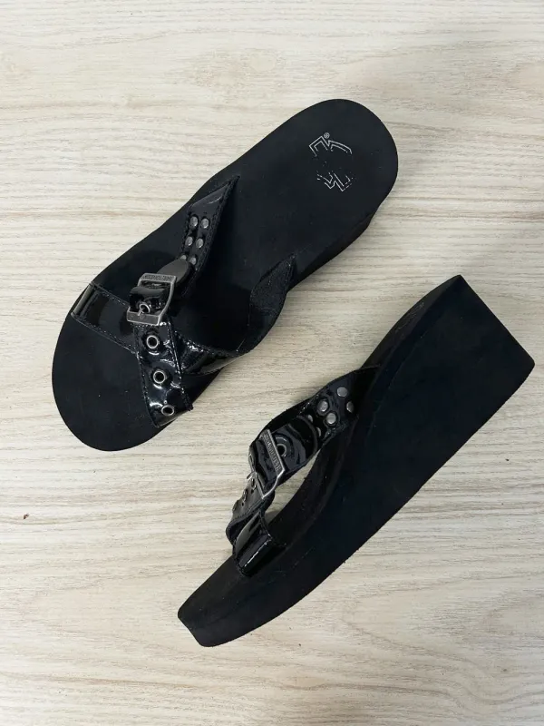vintage 00s harley davidson foam wedge slides sold by Good Market Thrift Store
