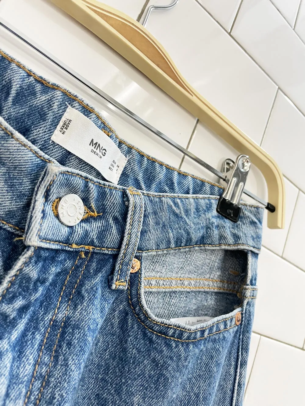 mango 2025 pocket cut out wide leg jeans sold by Good Market Thrift Store product image thumbnail 2