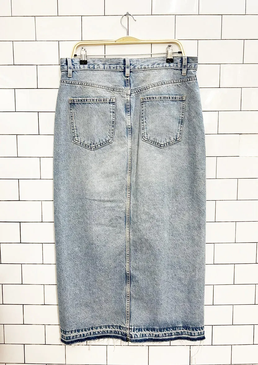 zara front slit light denim midi skirt sold by Good Market Thrift Store product image thumbnail 5