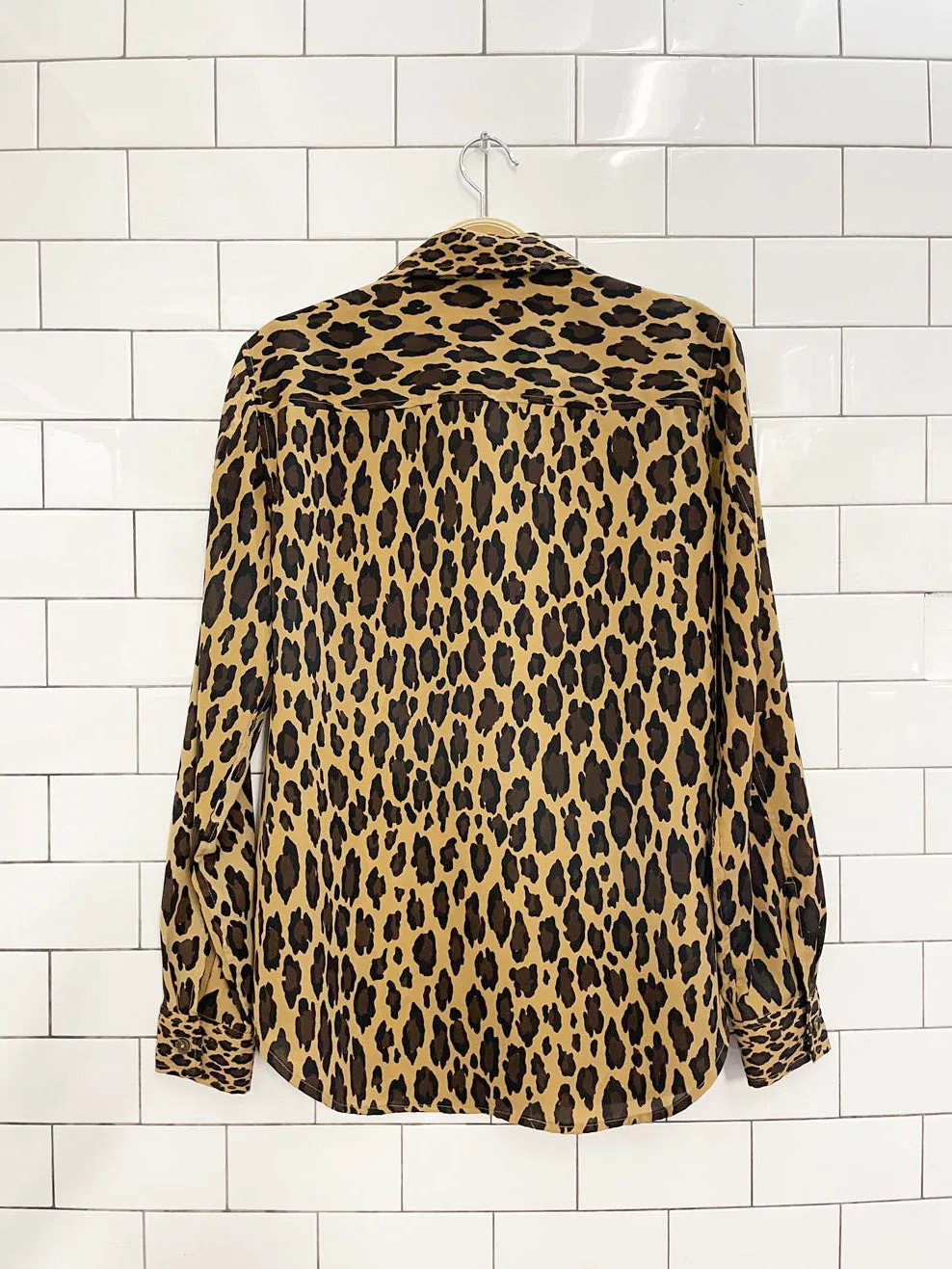 vintage 00s jones new york animal print blouse sold by Good Market Thrift Store product image thumbnail 3