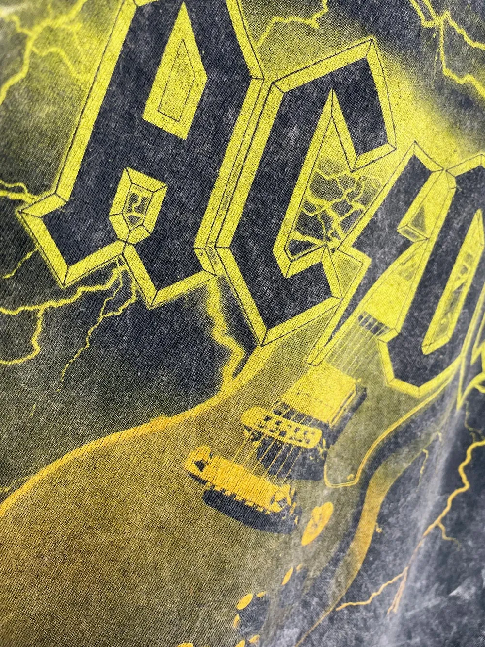 acdc x perryscope thunder guitar graphic tee | 2020 philcos sold by Good Market Thrift Store product image thumbnail 2