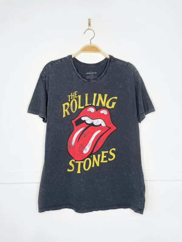 the rolling stones oversized graphic tee | 2022 bravado sold by Good Market Thrift Store