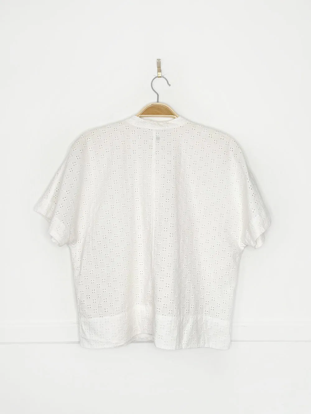 wilfred loren eyelet blouse | aritzia sold by Good Market Thrift Store product image thumbnail 4