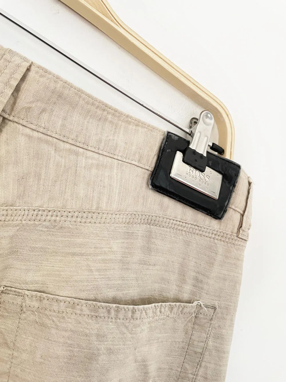 hugo boss alabama linen-blend casual pants sold by Good Market Thrift Store product image thumbnail 4