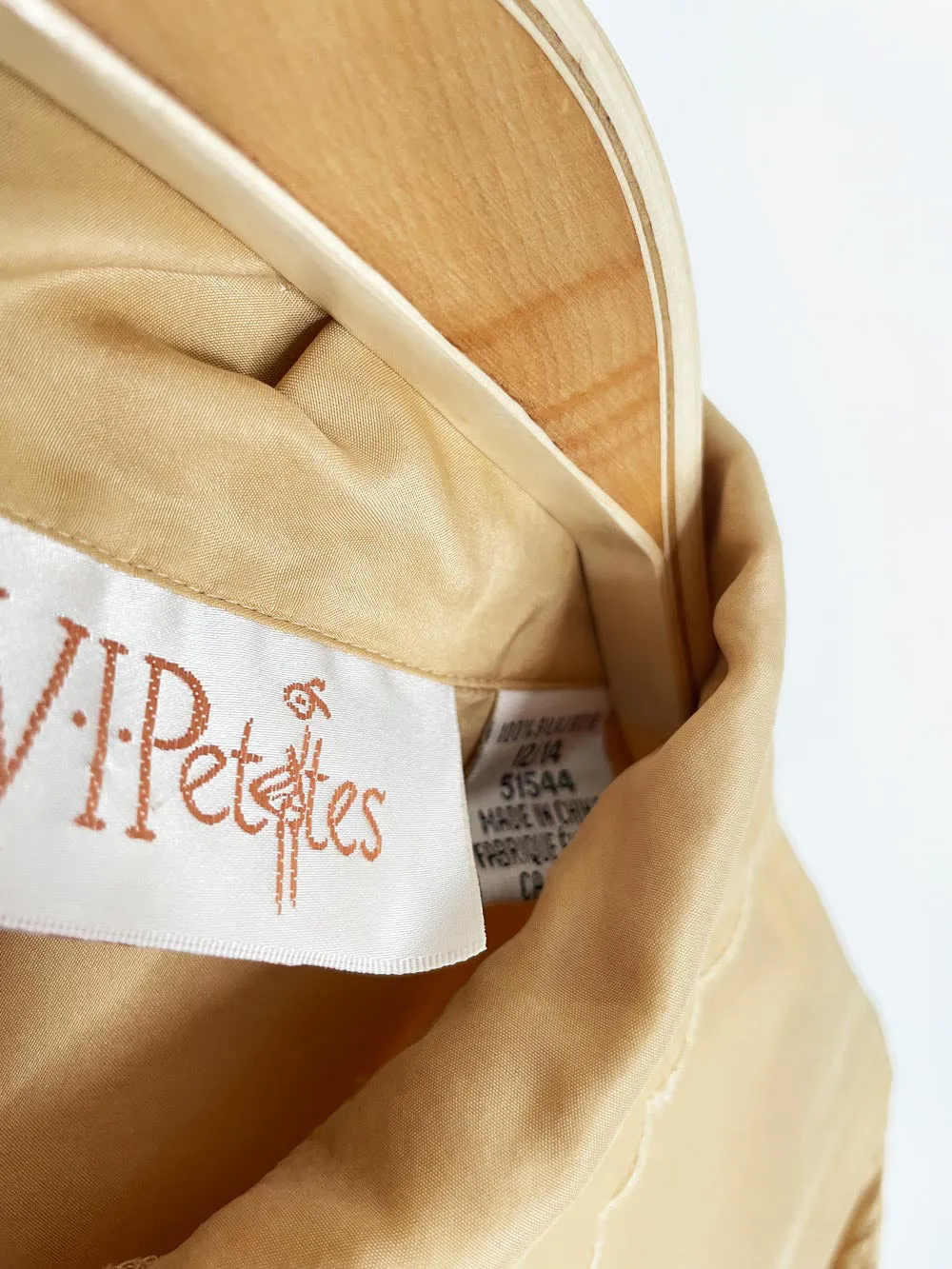 vintage 80s vipetites 100% silk embroidered collar blouse sold by Good Market Thrift Store product image thumbnail 3