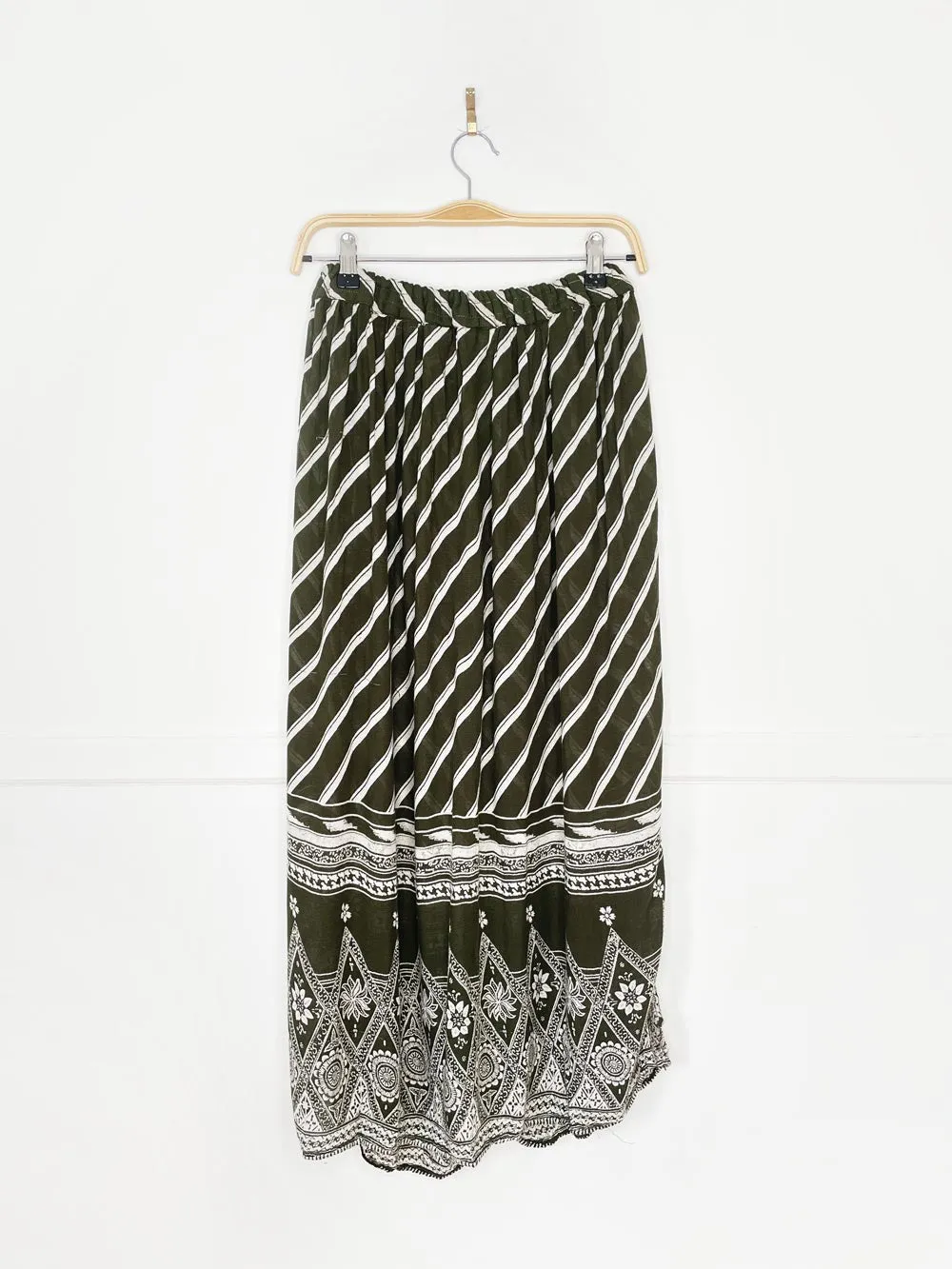 vintage 90s karan kollection lightweight full button midi skirt | made in India sold by Good Market Thrift Store product image thumbnail 5