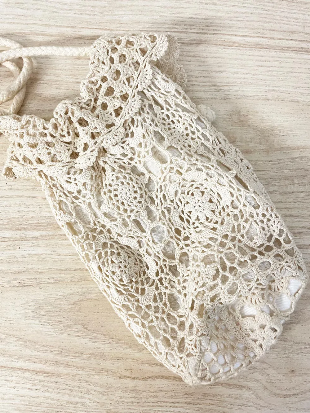 vintage crochet bucket bag shoulder bag sold by Good Market Thrift Store product image thumbnail 3