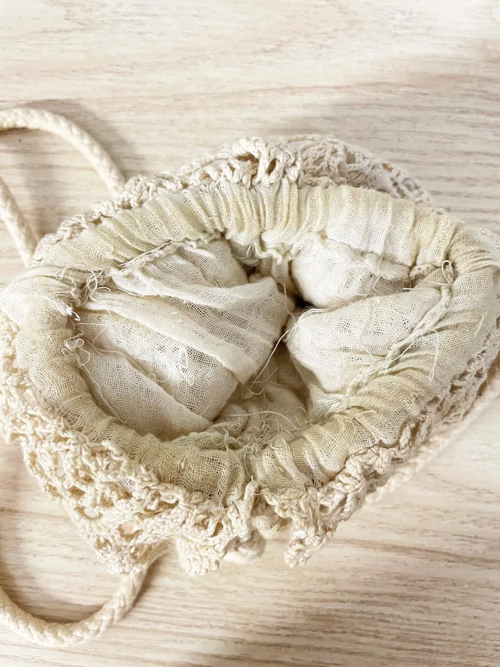 vintage crochet bucket bag shoulder bag sold by Good Market Thrift Store product image thumbnail 5