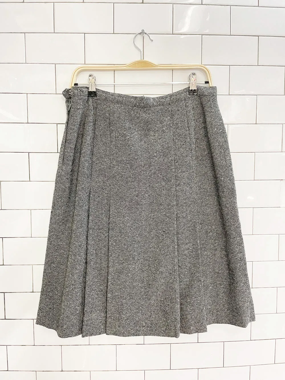 vintage wool tweed pleated mini skirt sold by Good Market Thrift Store product image thumbnail 4