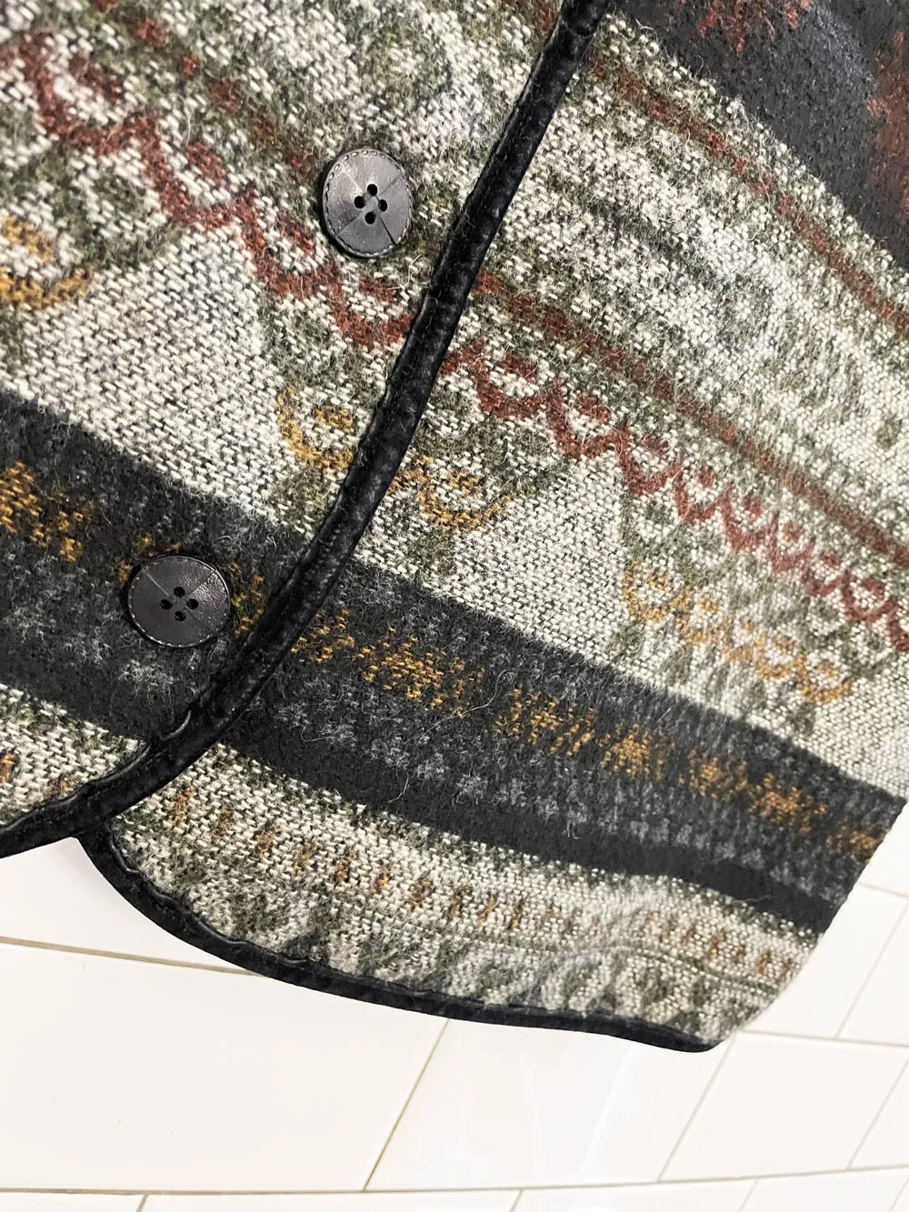 vintage 00s evidence wool-blend knit vest sold by Good Market Thrift Store product image thumbnail 2