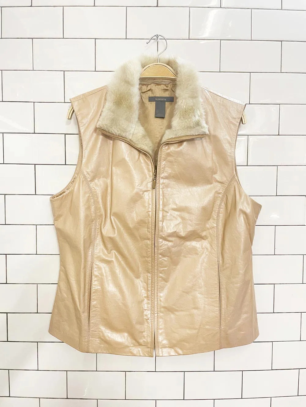 y2k liz claiborne pearl leather minimal zip vest with faux fur trim sold by Good Market Thrift Store