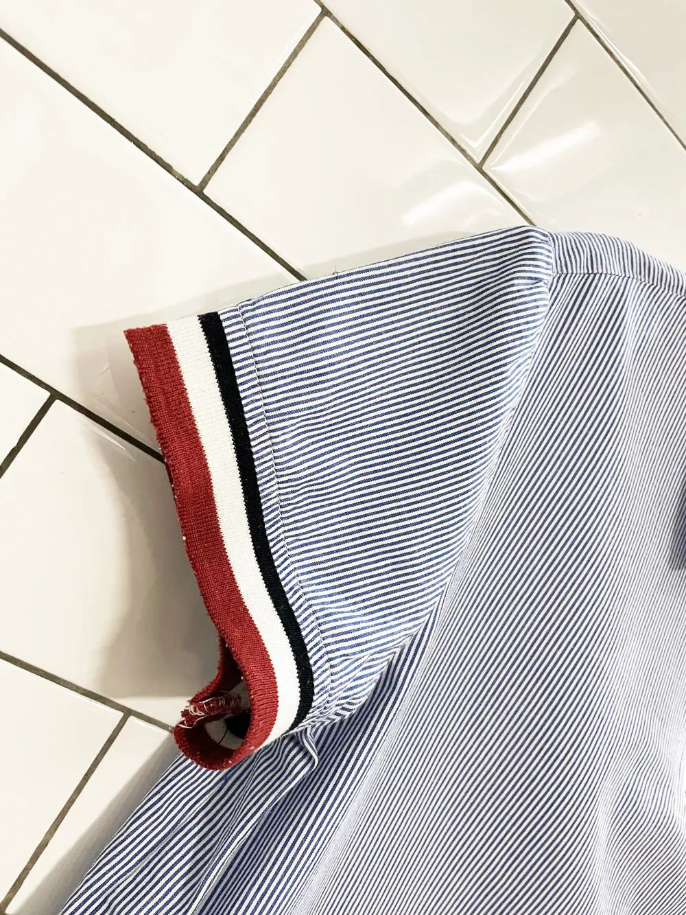 mango blue stripe cropped polo shirt sold by Good Market Thrift Store product image thumbnail 3