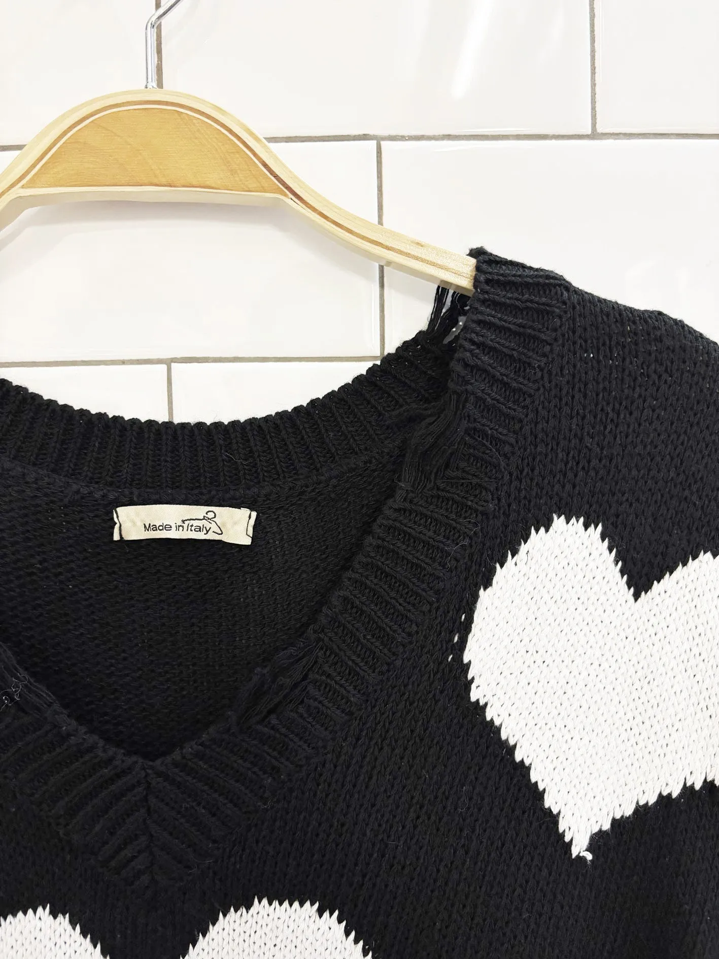 made in italy distressed knit heart sweater vest sold by Good Market Thrift Store product image thumbnail 2