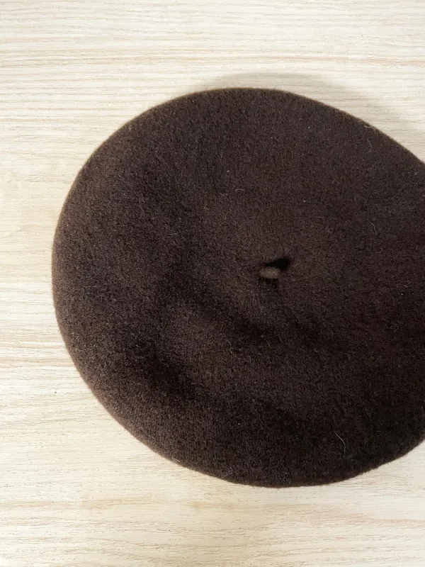 vintage 100% wool beret sold by Good Market Thrift Store