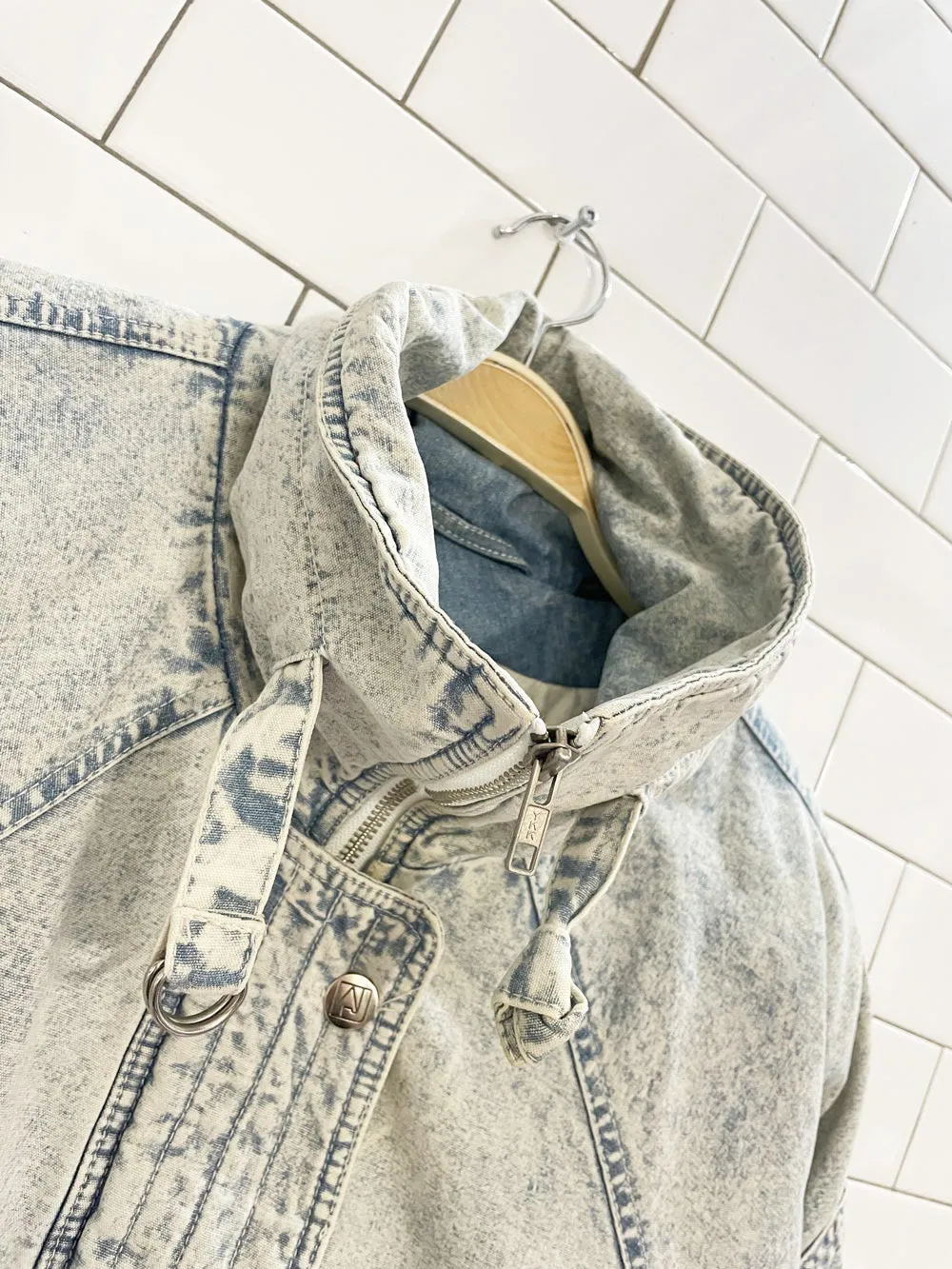 vintage 90s andy johns acid wash denim puffer parka sold by Good Market Thrift Store product image thumbnail 2