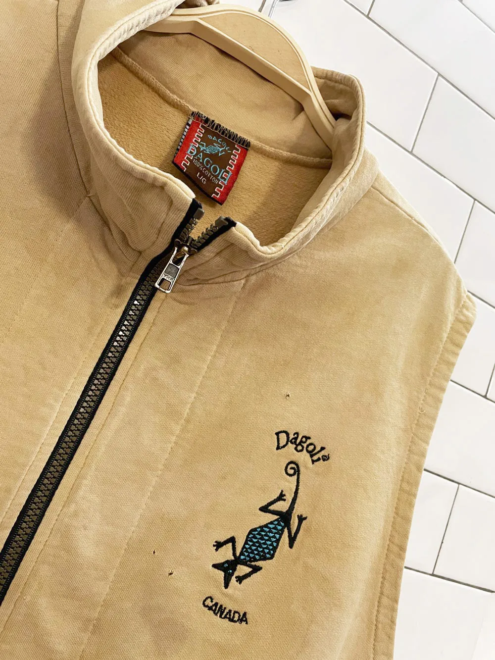 vintage 90s dagoli embroidered lizard full zip sleeveless sweatshirt sold by Good Market Thrift Store product image thumbnail 3