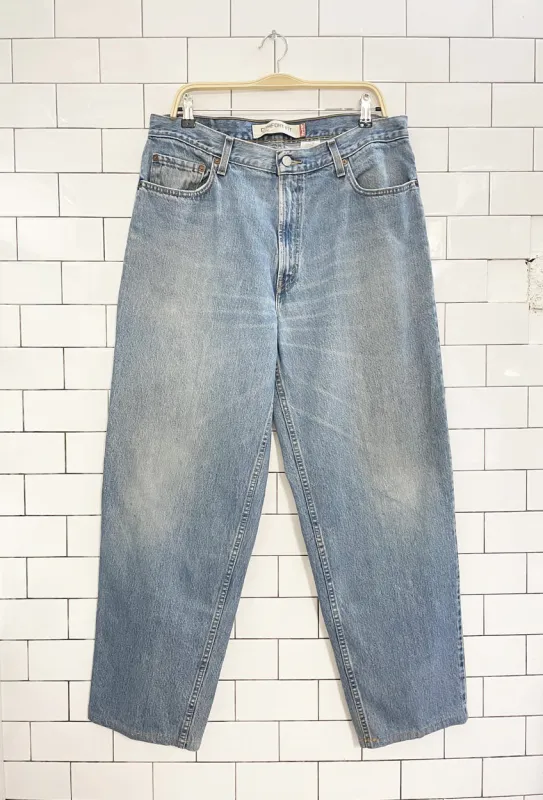 vintage 00s levi's 560 comfort fit baggy jeans sold by Good Market Thrift Store