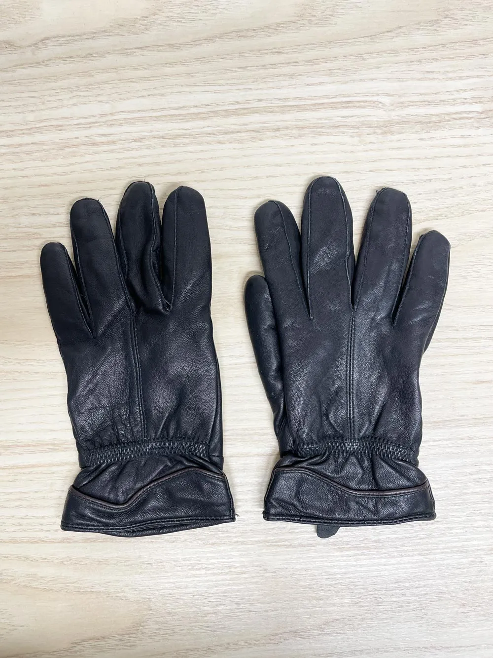 vintage butter leather gloves | lined | lambskin sold by Good Market Thrift Store product image thumbnail 3