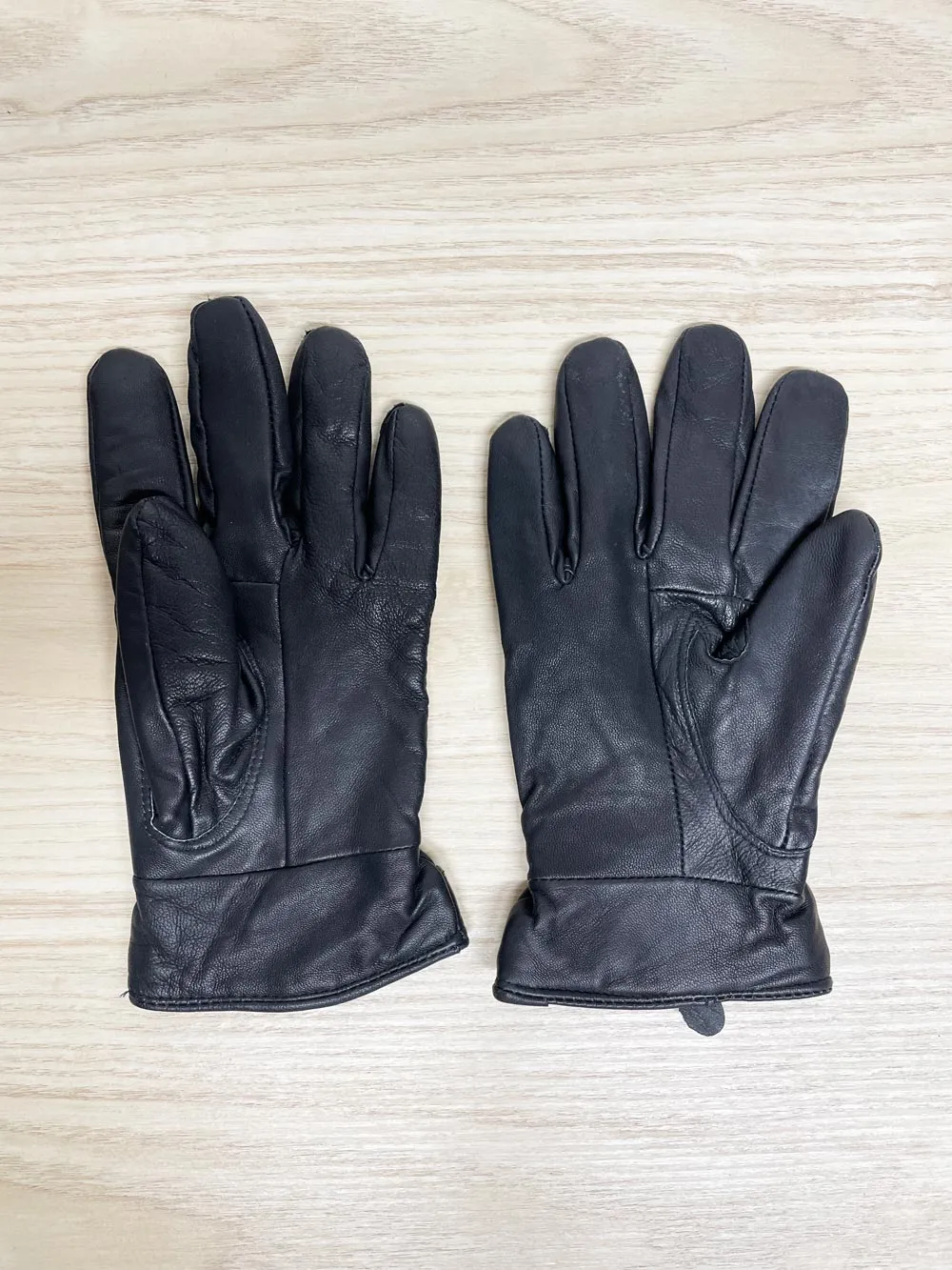 vintage butter leather gloves | lined | lambskin sold by Good Market Thrift Store product image thumbnail 4