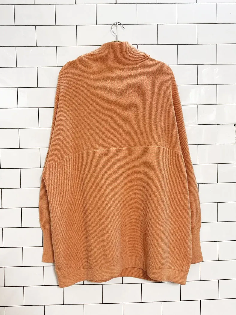 free people ottoman slouchy tunic sold by Good Market Thrift Store product image thumbnail 4