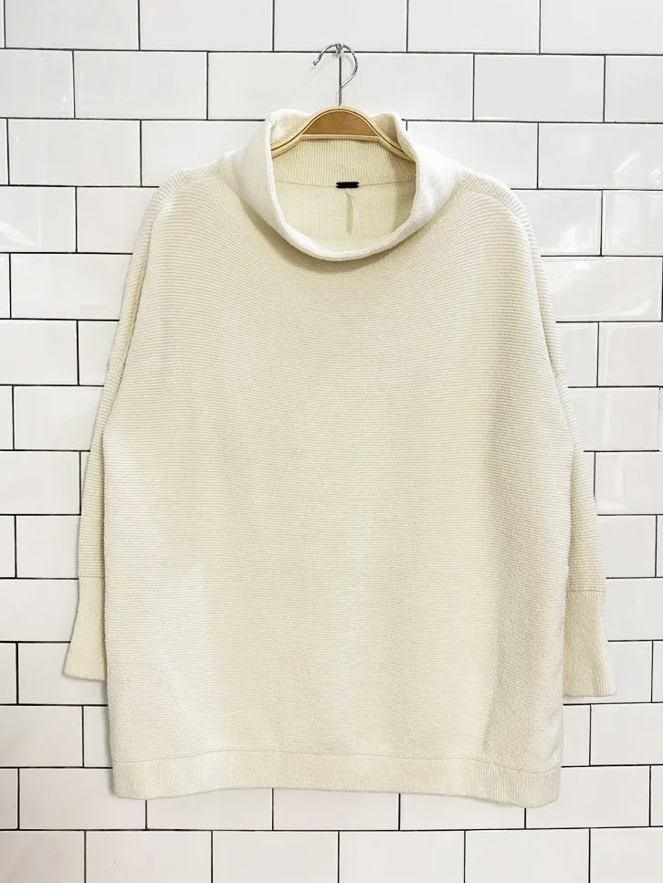 free people ottoman slouchy tunic sold by Good Market Thrift Store