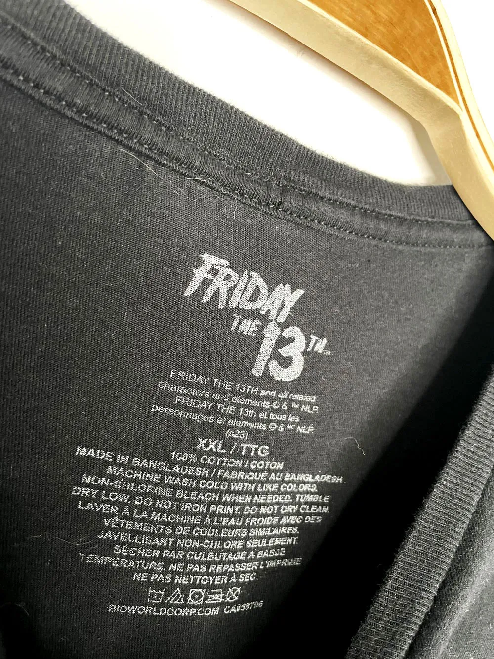 friday the 13th jason's mask horror graphic tee | halloween sold by Good Market Thrift Store product image thumbnail 3