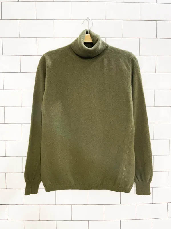 bellina wool-cashmere turtleneck | made in Italy sold by Good Market Thrift Store