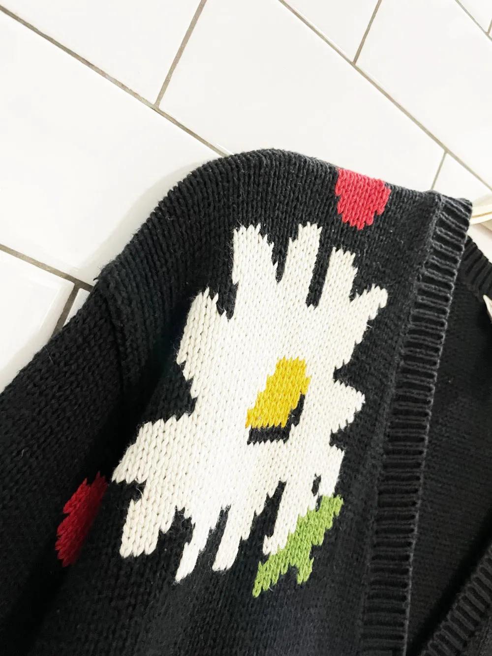 vintage 90s heritage house daisy knit short sleeve cardigan | made in USA sold by Good Market Thrift Store product image thumbnail 2