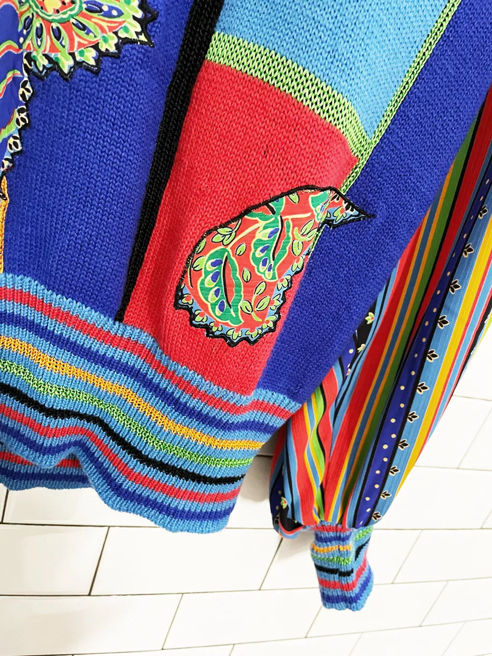 vintage wool balloon sleeve sweater with ruffle collar sold by Good Market Thrift Store product image thumbnail 4