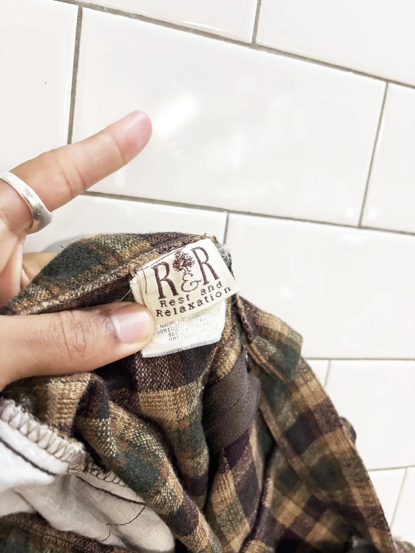 vintage 90s r&r wool-blend plaid mini skirt sold by Good Market Thrift Store product image thumbnail 5