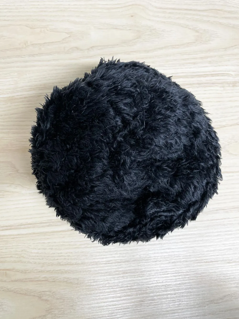 y2k madcap faux fur hat sold by Good Market Thrift Store product image thumbnail 3
