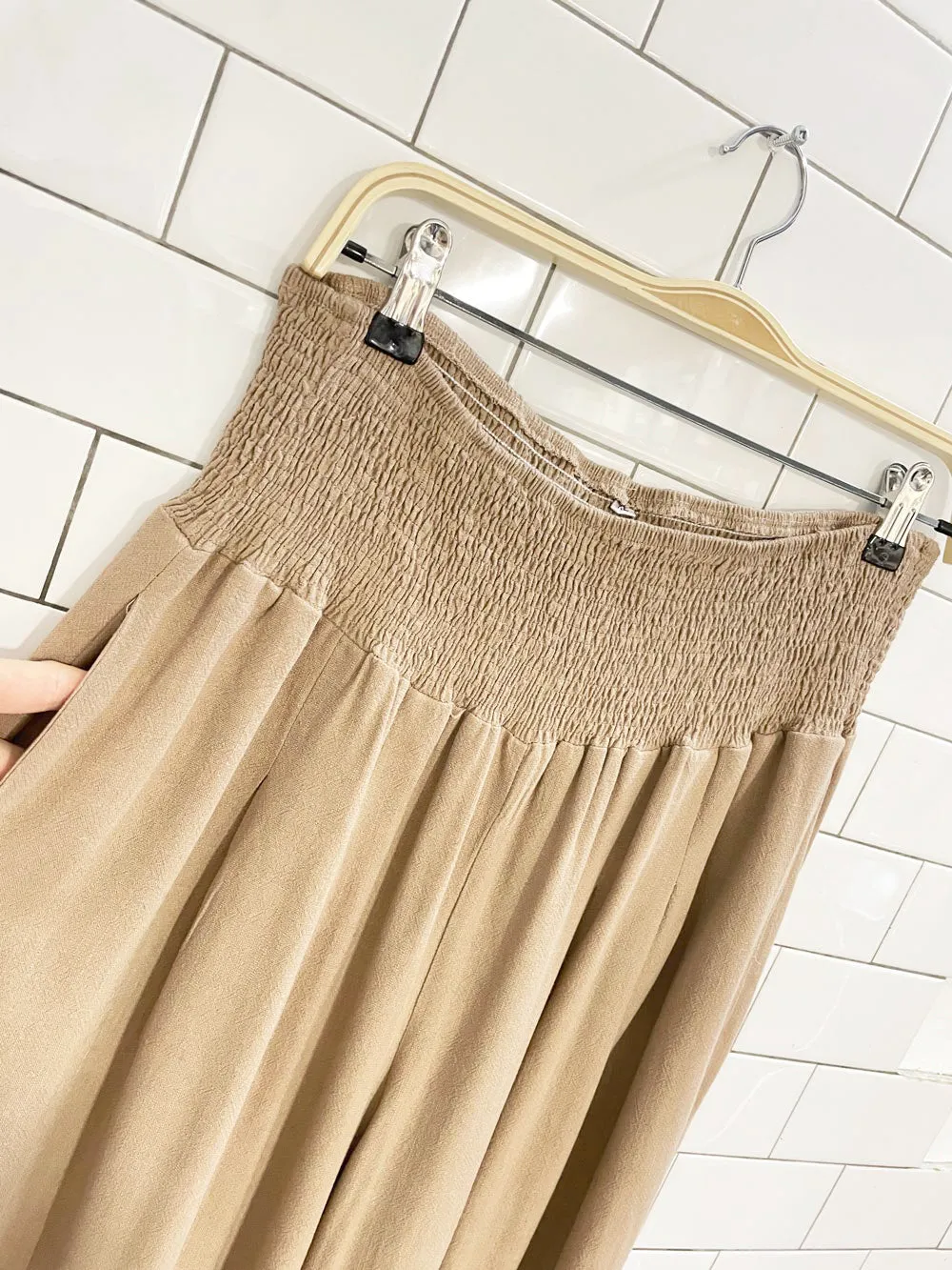 linen-blend smocked waist pleated wide leg pants sold by Good Market Thrift Store product image thumbnail 2