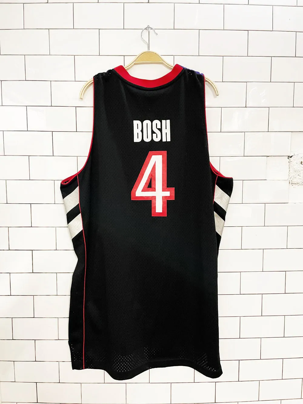 vintage 00s raptors chris bosh #4 reebok NBA jersey | 03-04 away sold by Good Market Thrift Store product image thumbnail 5