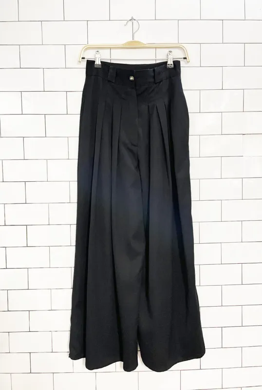vintage 90s minx pleated high rise wide leg trouser | eva lutz | made in Germany sold by Good Market Thrift Store