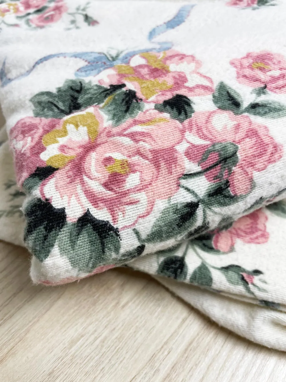 vintage cs brooks floral flannel sheet set | full sold by Good Market Thrift Store product image thumbnail 2