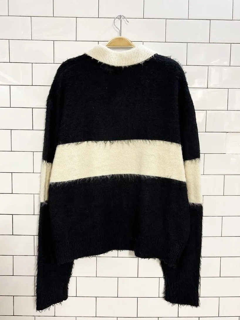 mnml fuzzy knit collared sweater sold by Good Market Thrift Store product image thumbnail 4