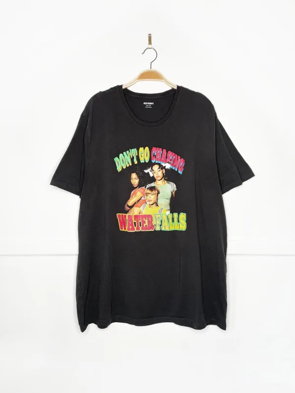 tlc x old navy don't go chasing waterfalls graphic tee sold by Good Market Thrift Store